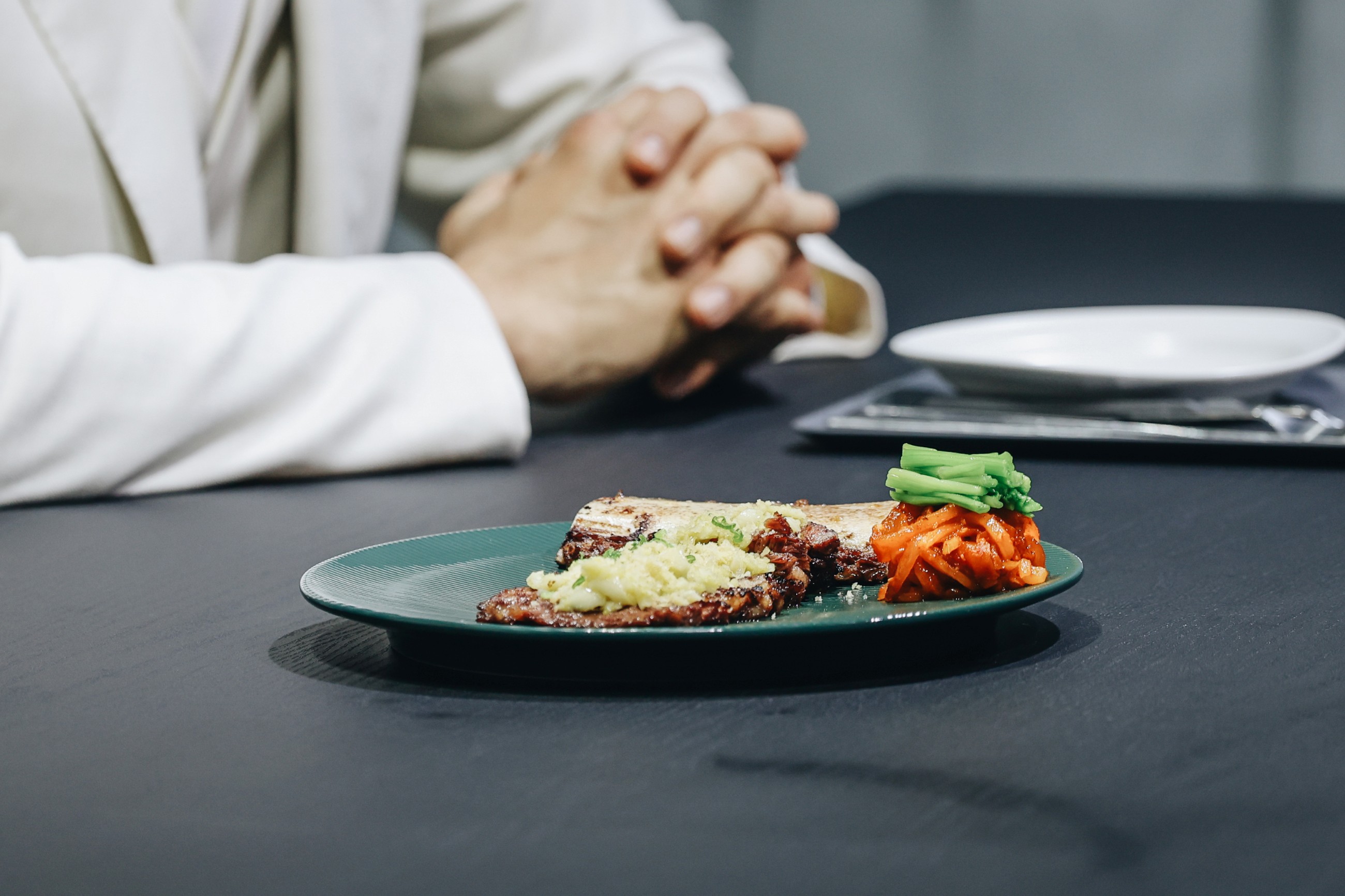 한우, 대표 식재료를 넘어 'K-미식'의 정점으로 도약