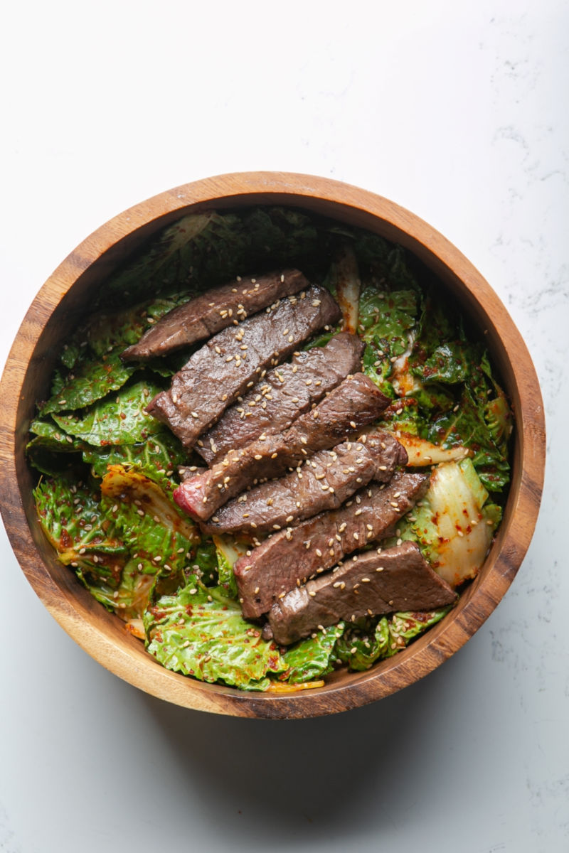 한우 봄동 무침 한우 봄동 무침